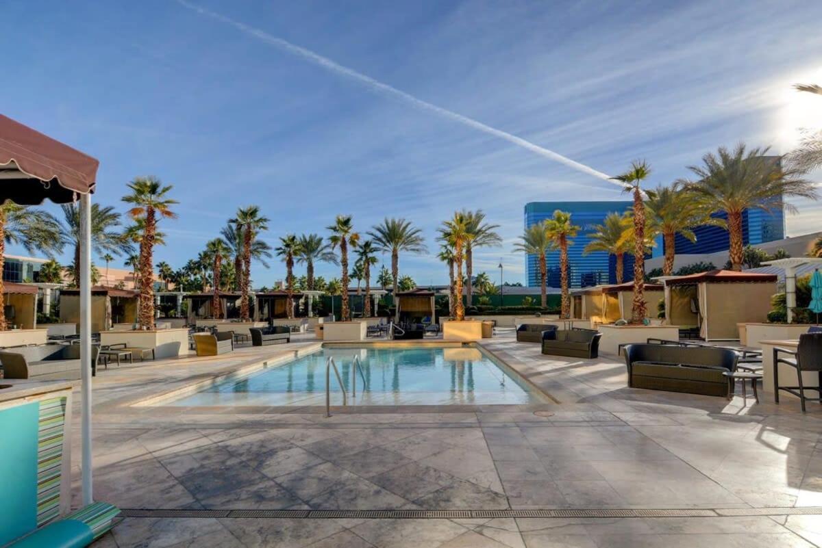 Mgm Signature-15-709 Strip View Jacuzzi Studio 라스베이거스 외부 사진